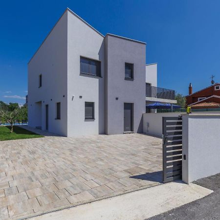 Holiday Home Villa Isabela - Prc423 By Interhome Nova Vas  Eksteriør billede