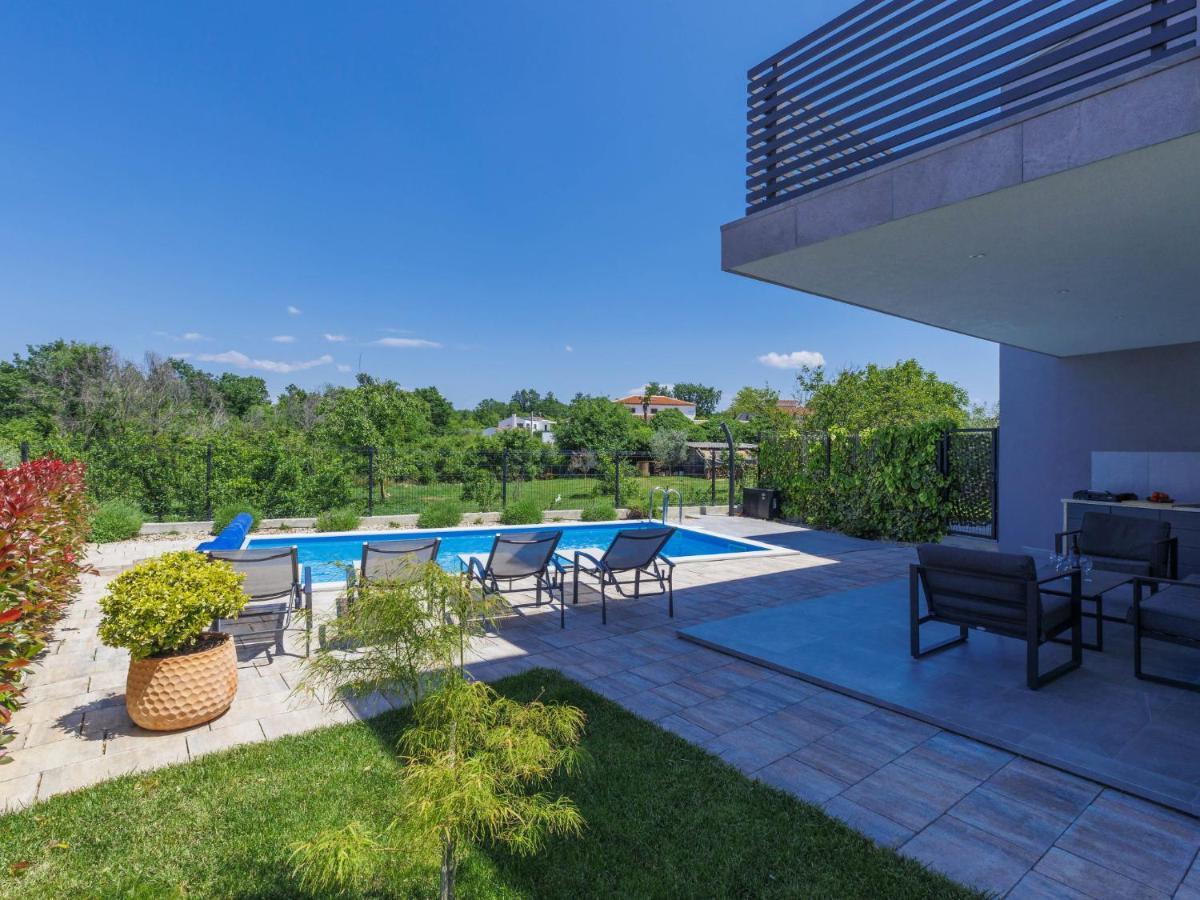 Holiday Home Villa Isabela - Prc423 By Interhome Nova Vas  Eksteriør billede