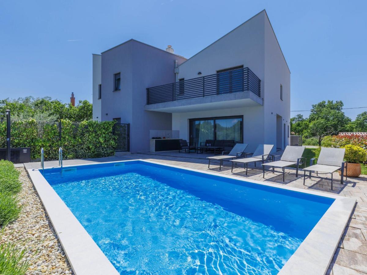 Holiday Home Villa Isabela - Prc423 By Interhome Nova Vas  Eksteriør billede