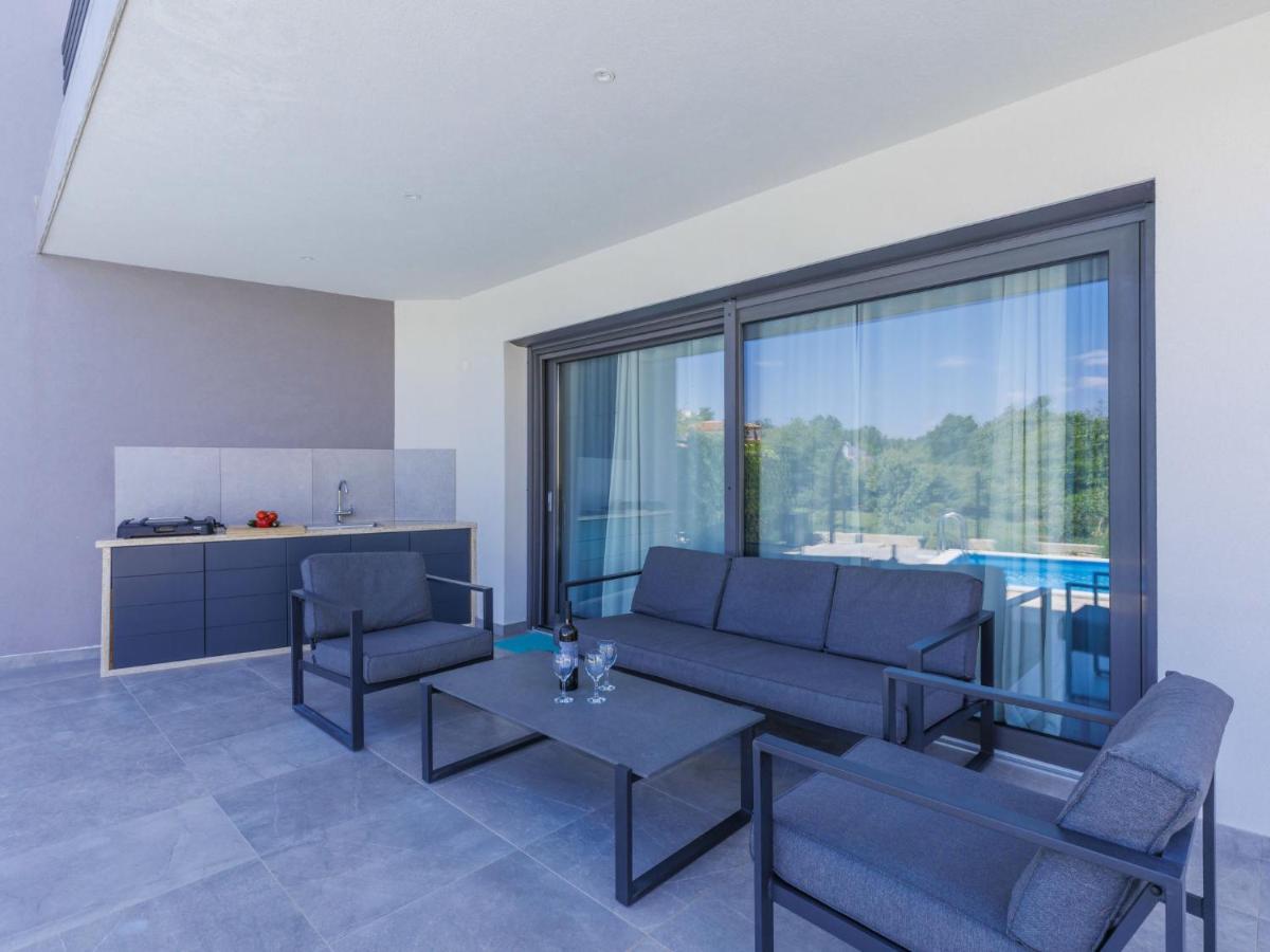 Holiday Home Villa Isabela - Prc423 By Interhome Nova Vas  Eksteriør billede