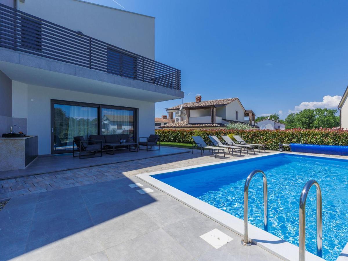 Holiday Home Villa Isabela - Prc423 By Interhome Nova Vas  Eksteriør billede